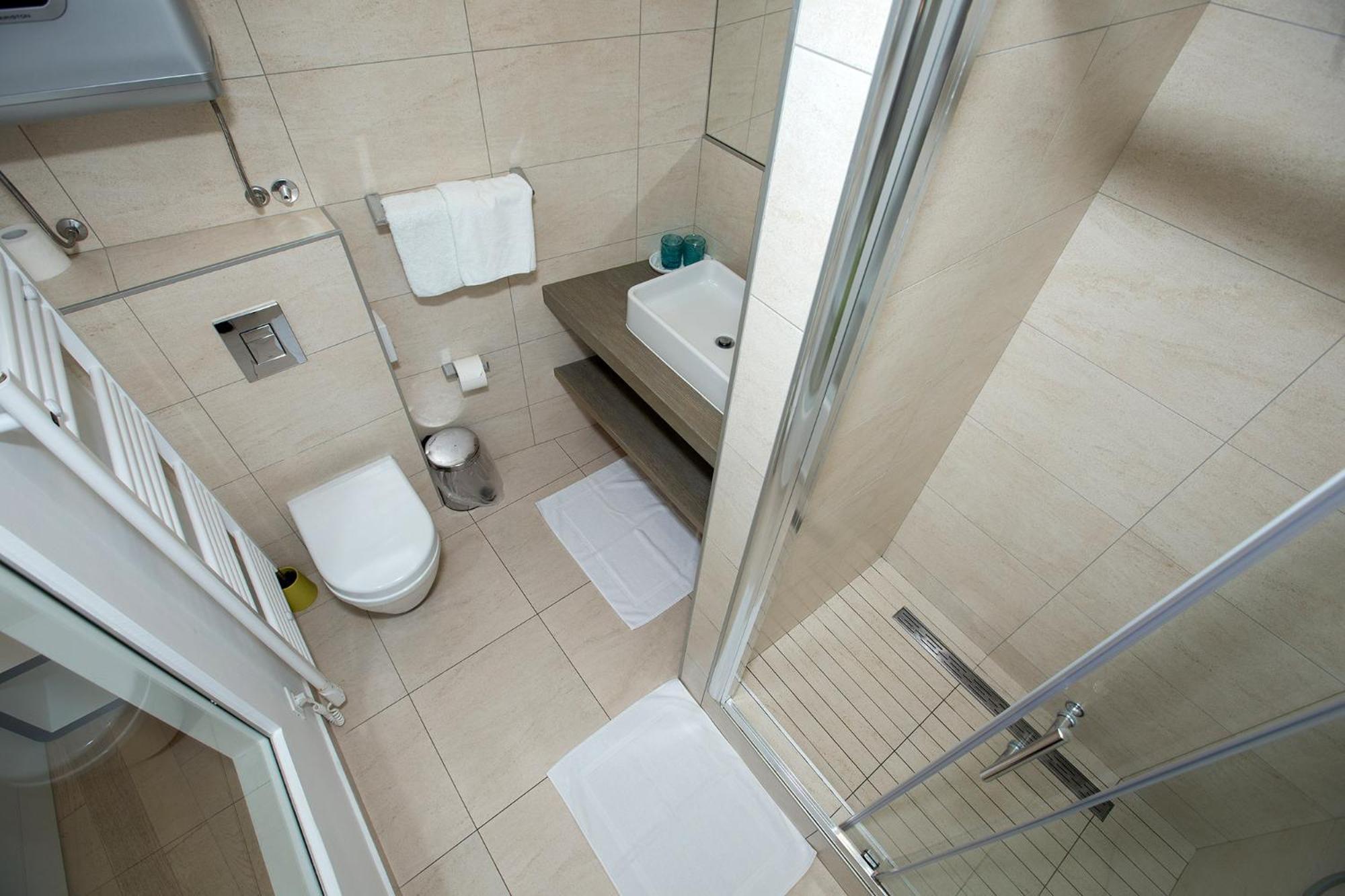 Pansion Kamenar 2 Hotel Primošten Buitenkant foto