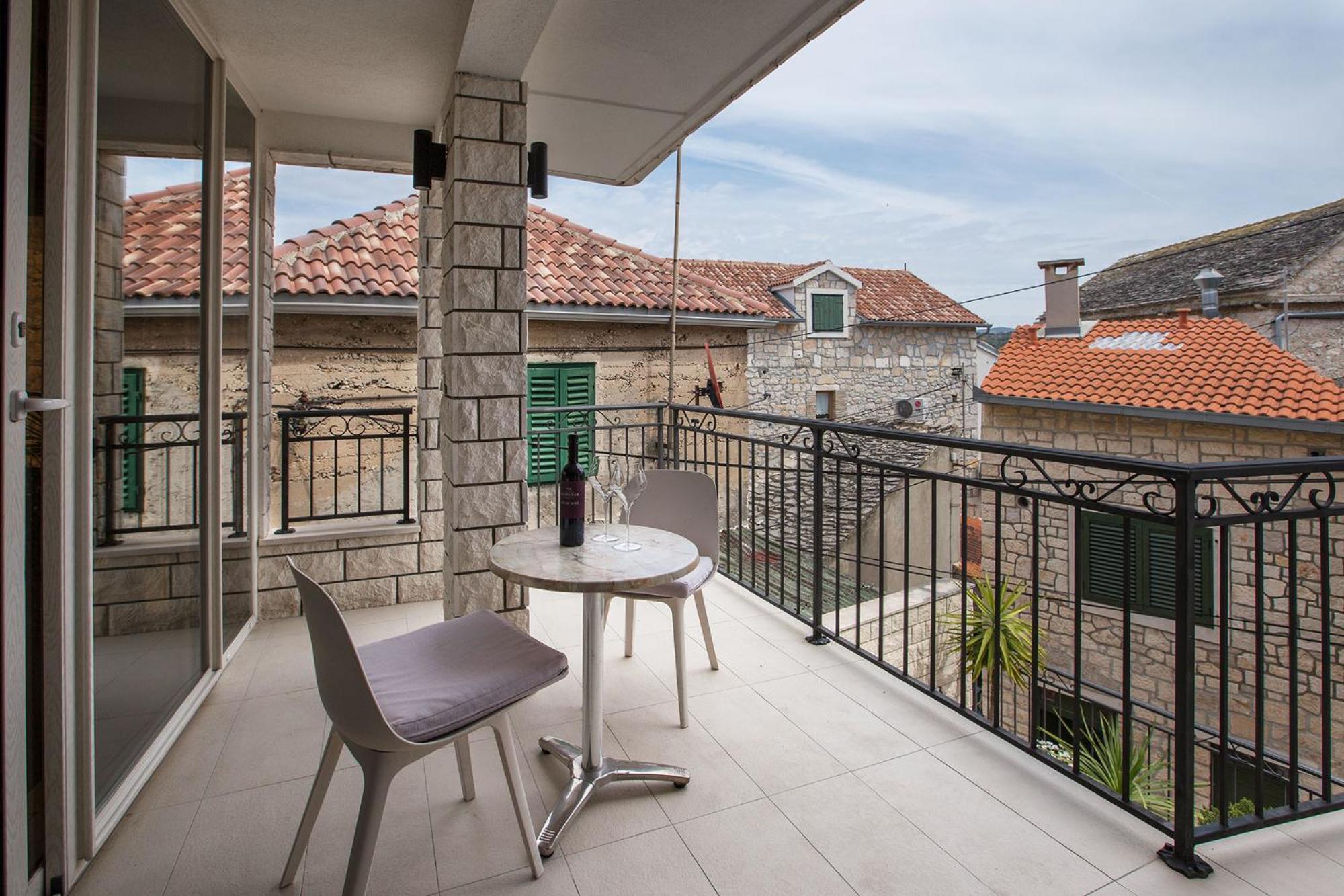 Pansion Kamenar 2 Hotel Primošten Buitenkant foto